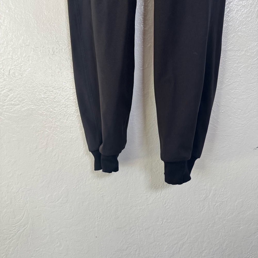 Lululemon Keep Moving Jogger - Picture 11 of 15